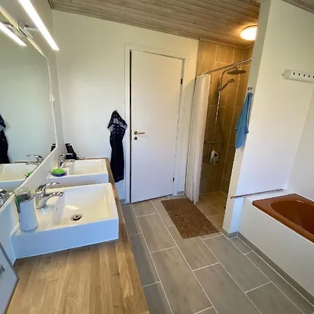 Kilenbb Bed & Breakfast Struer